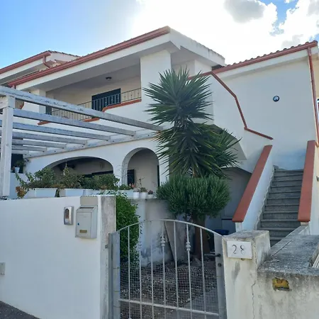 Holiday home Cinzia House *
